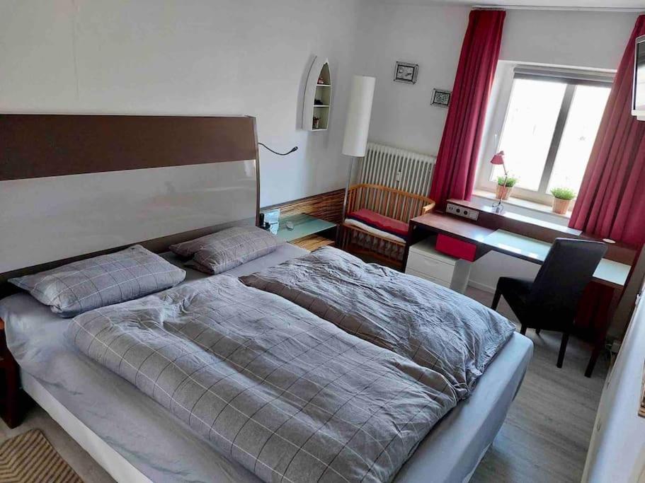 Schoene Ferienwohnung In Oldenburg Eversten 70M2, Zwei Raeume, Bis Zu 4 Personen Exterior photo